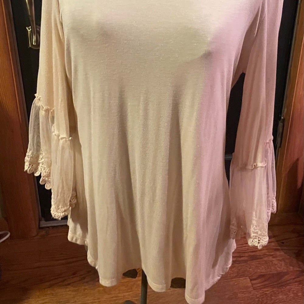 Like New, Origami Cream Tunic with Beautiful Lace Trim